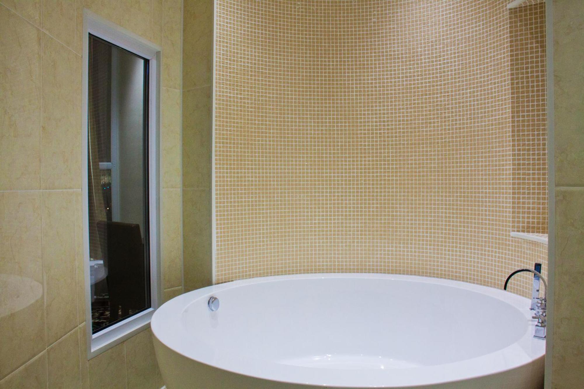 Sky Luxe Hotel Astana Eksteriør billede