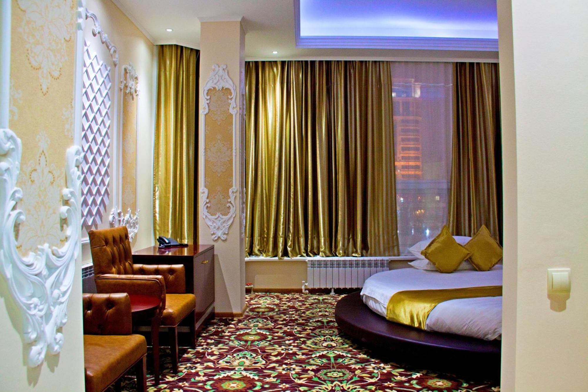 Sky Luxe Hotel Astana Eksteriør billede
